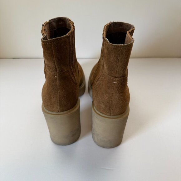 Dolce Vita Caster H2O Booties Camel - Picture 3 of 4